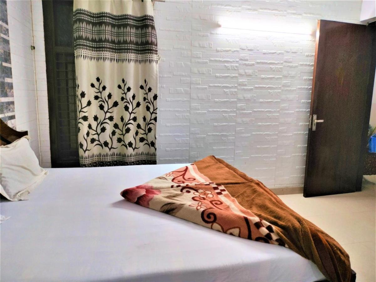 White Palace,nizamuddin Railway Station Maison d'hôtes