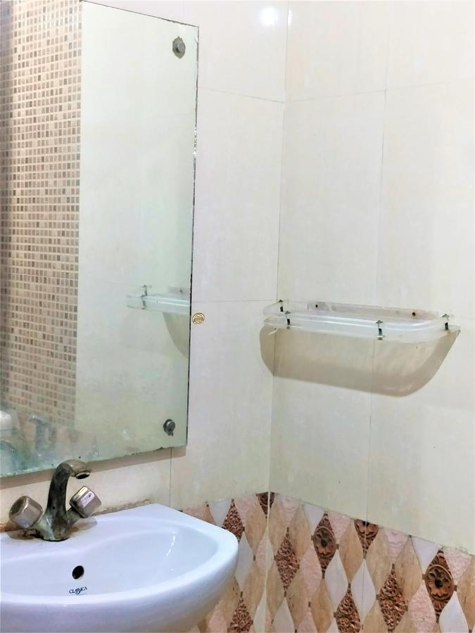 Maison d'hôtes White Palace,nizamuddin Railway Station