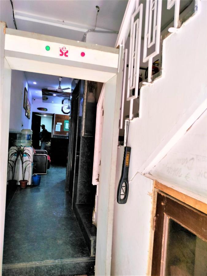 White Palace,nizamuddin Railway Station Maison d'hôtes